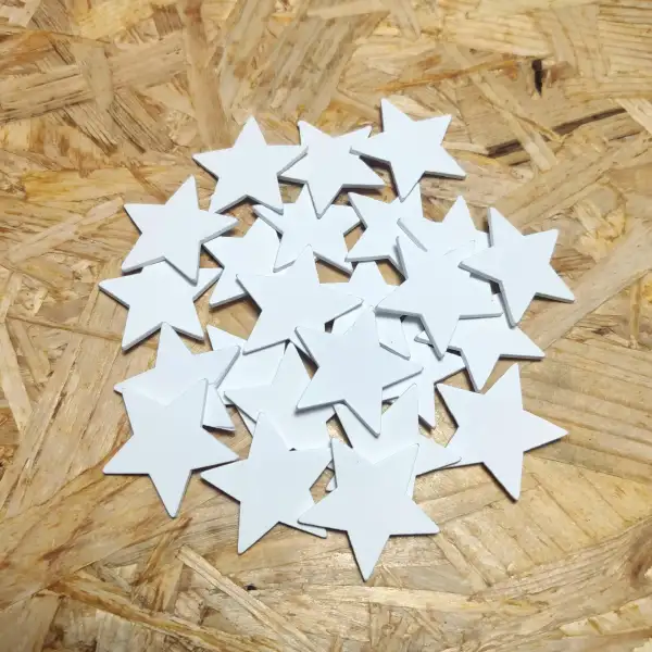 Stelline bianche in Legno – Decorazioni per Bomboniere Battesimo, Nascita e Baby Shower